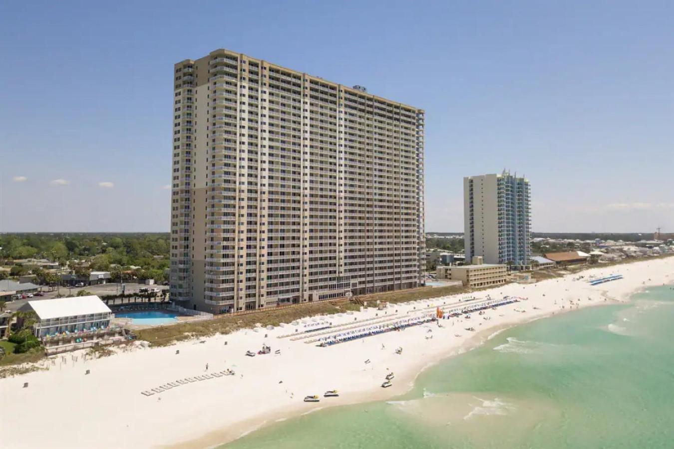 Stunning Beachfront Condo, Walk To Pier Park,pools * Panama City Beach
